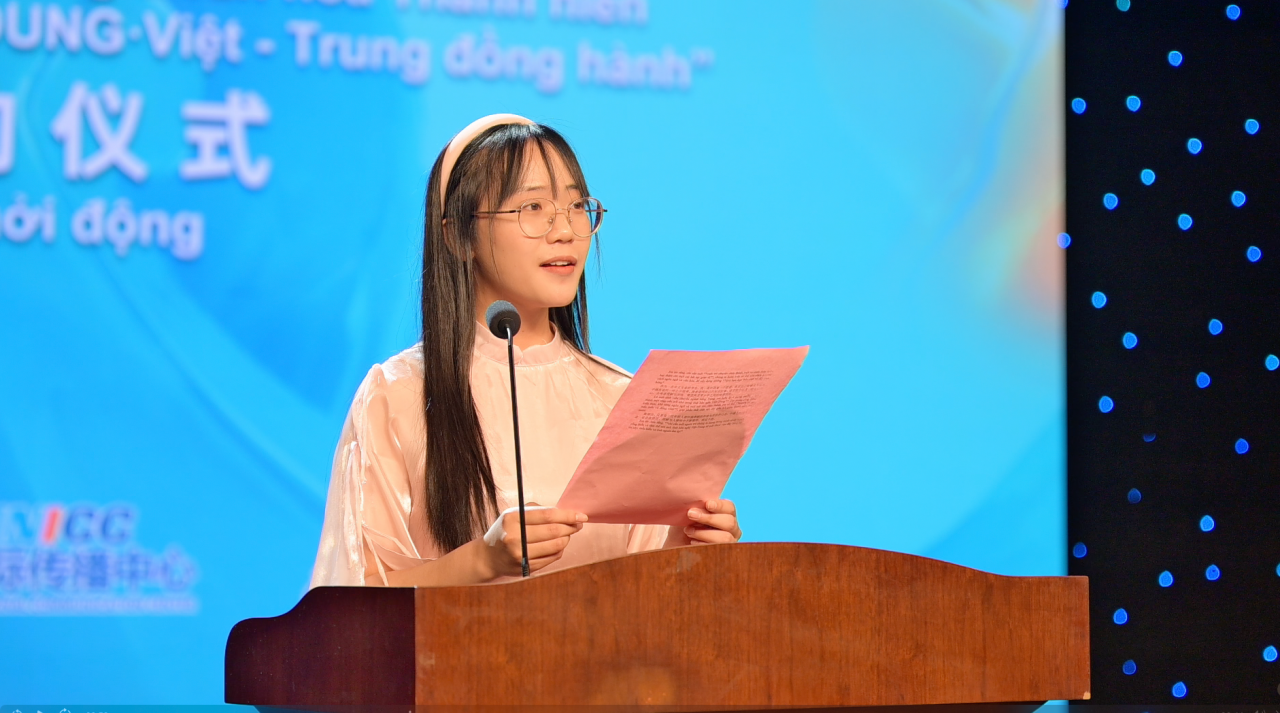 danh-sach-hoc-bong-khong-tu-online-dai-hoc-ngon-ngu-bac-kinh-2022